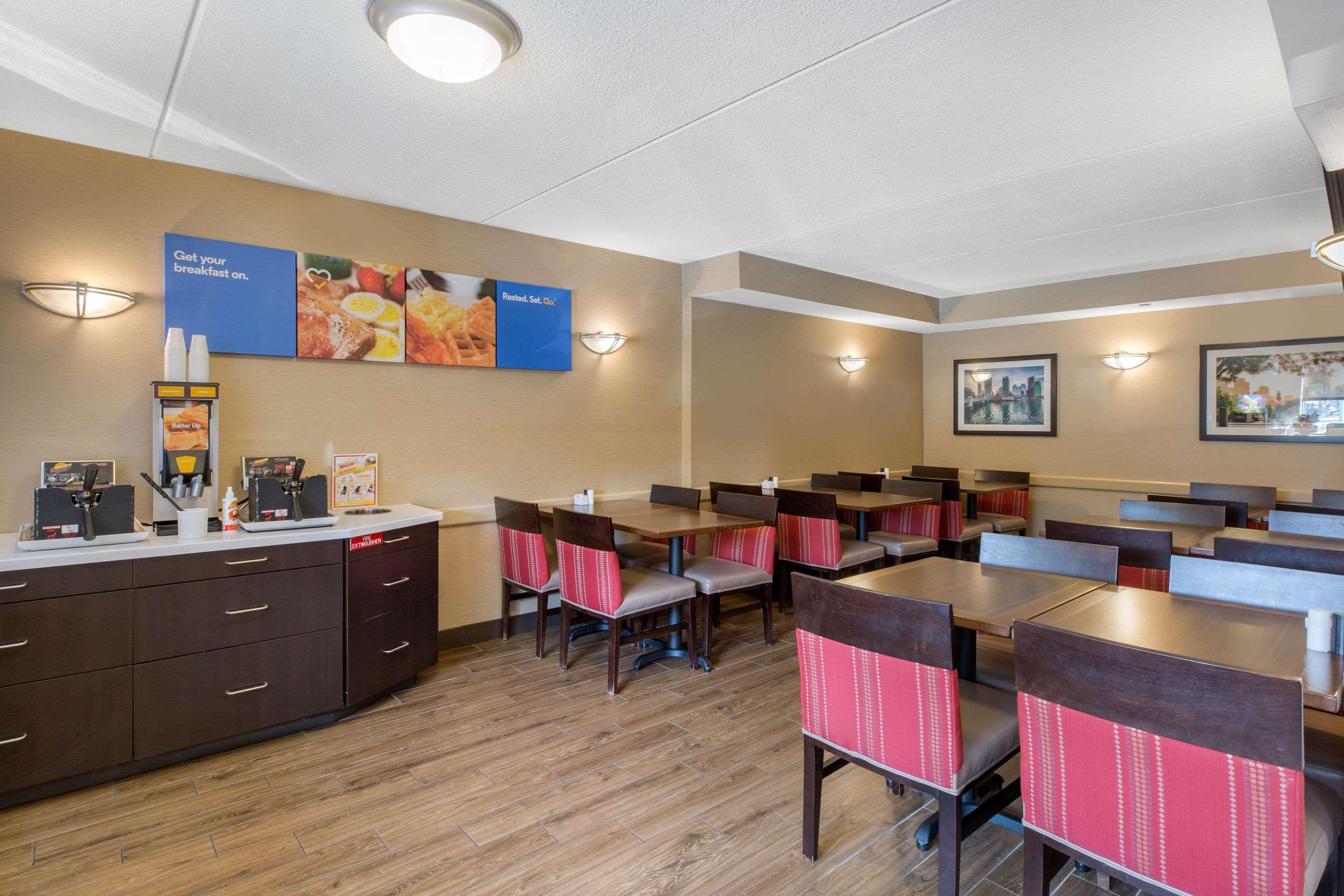 Comfort Inn Бостон Экстерьер фото
