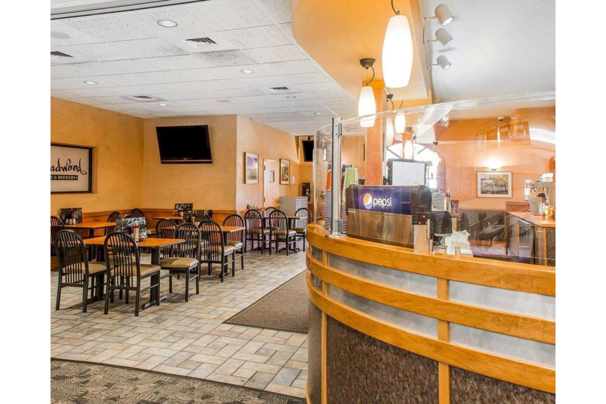 Comfort Inn Бостон Экстерьер фото