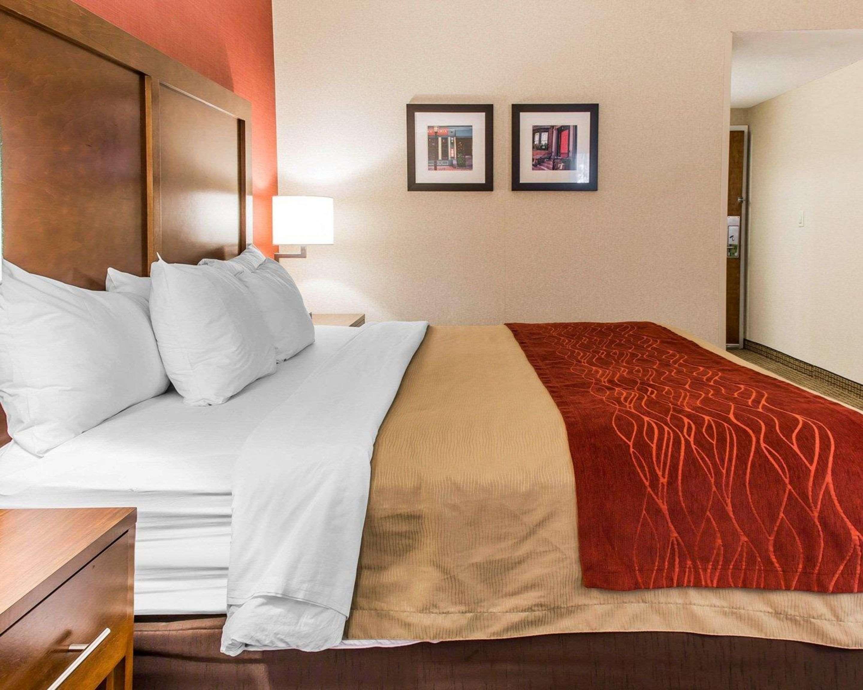 Comfort Inn Бостон Экстерьер фото